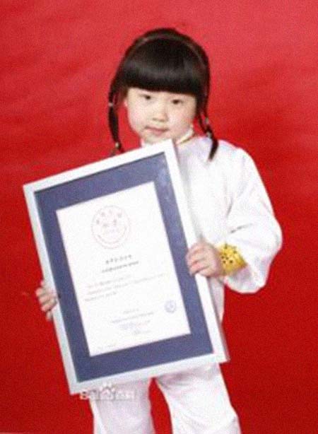 ��ܷǧ�����͸���������Ƭ