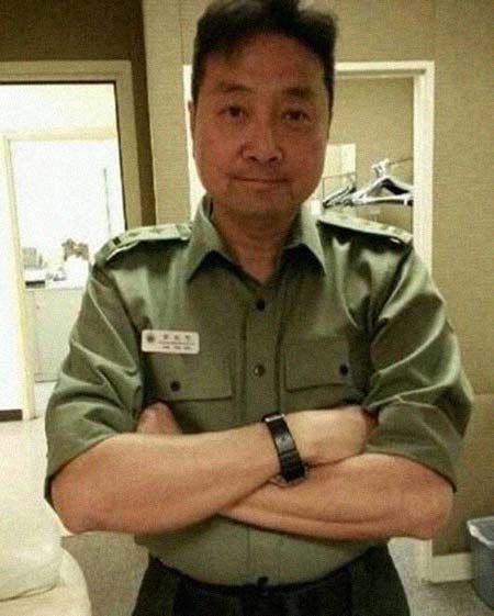 �����������͸���������Ƭ