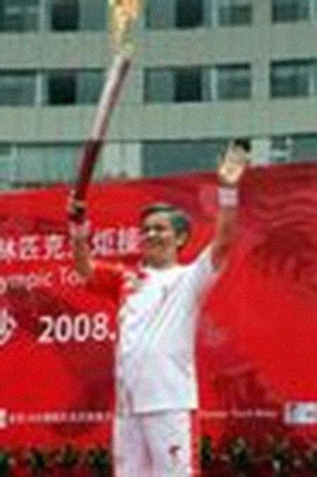 ��־�������͸���������Ƭ