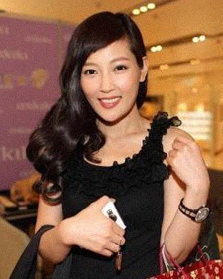 ����Ƽ����͸���������Ƭ