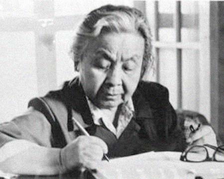 ���ᣨ���ң������͸���������Ƭ