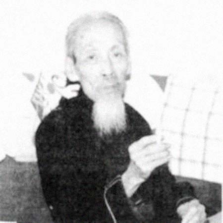 ����ε�����͸���������Ƭ