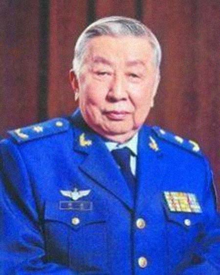 ���ࣨ�����ң������͸���������Ƭ