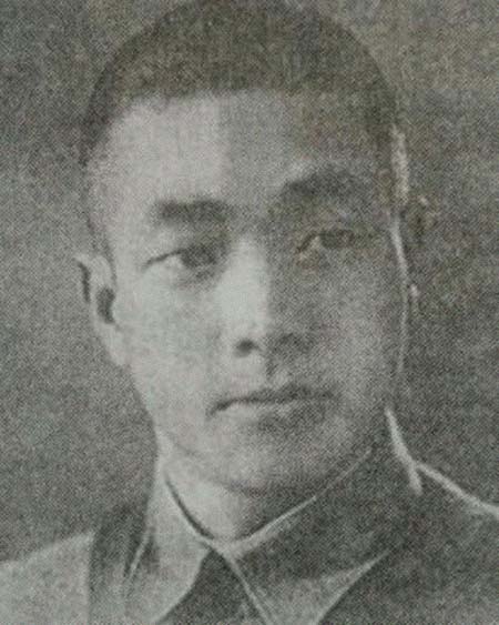 ���裨�����������͸���������Ƭ