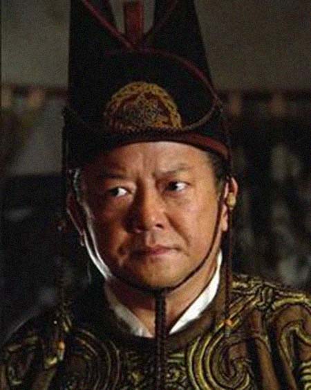 ���ж������͸���������Ƭ