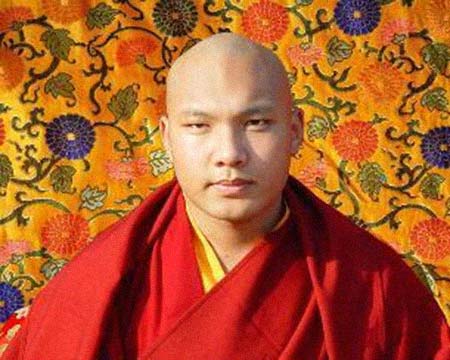 �󱦷��������͸���������Ƭ