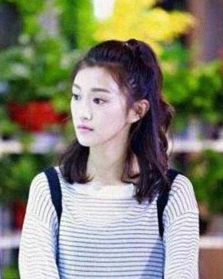 ����ɼ�����͸���������Ƭ