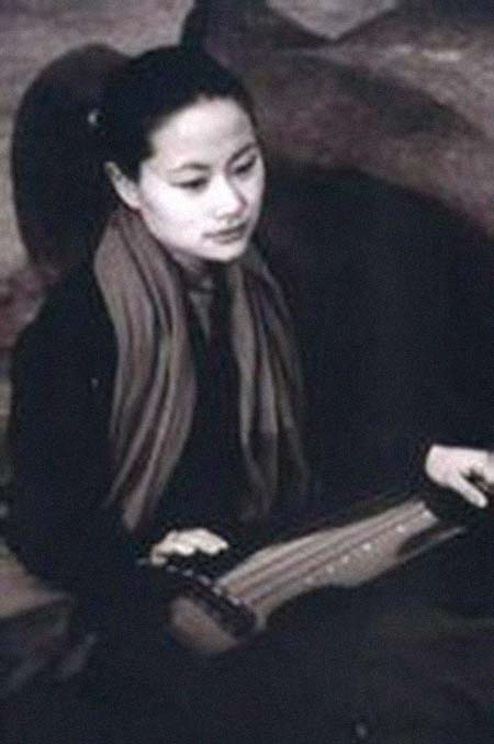 ���ȣ������ң������͸���������Ƭ