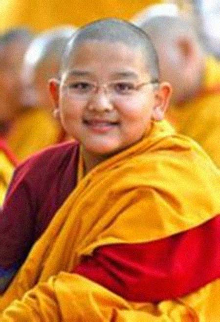 ���������ʲ��м����͸���������Ƭ