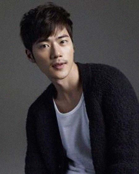 ��������͸���������Ƭ