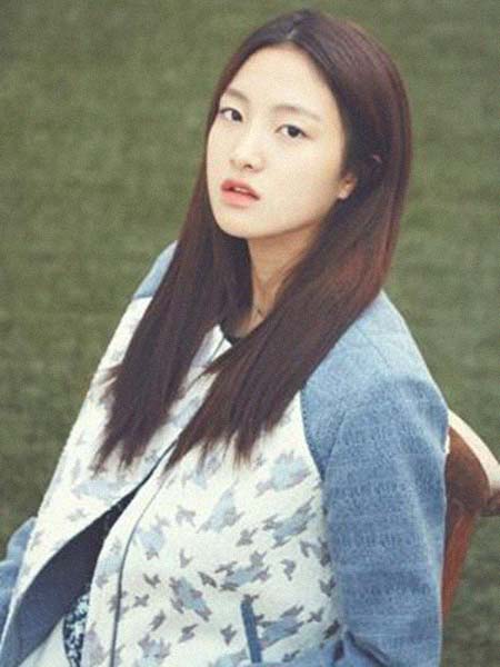 ���Ķ�����Ա�������͸���������Ƭ