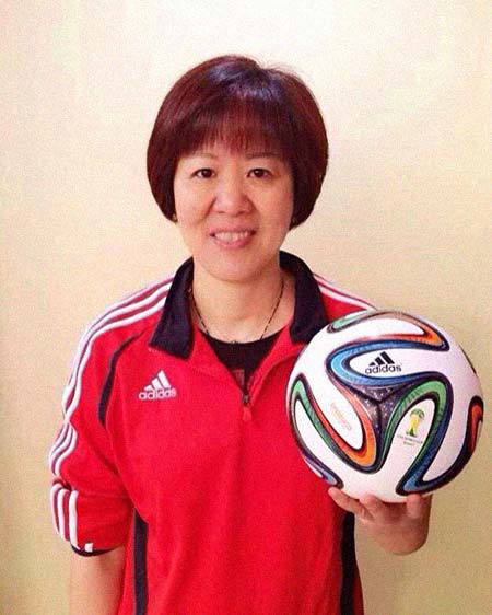 ��ƽ��Ů�ţ������͸���������Ƭ