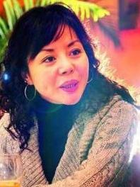 ���ؼ����͸���������Ƭ