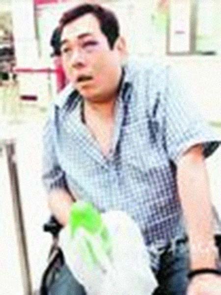 ��ΰ�׼����͸���������Ƭ