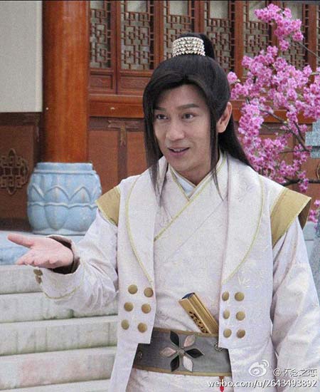 ����ϲ��������������͸���������Ƭ