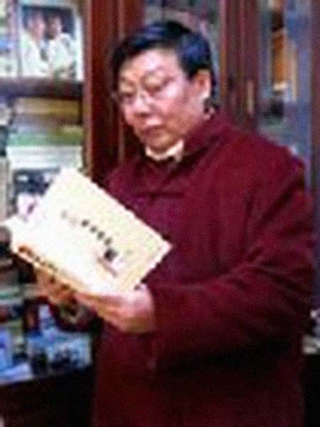 Ѧ��������͸���������Ƭ