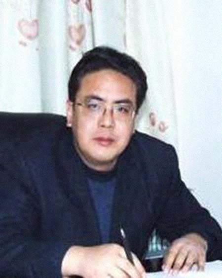 ��Ŀ���ڼ����͸���������Ƭ