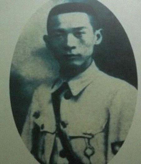 �ŷ��������͸���������Ƭ