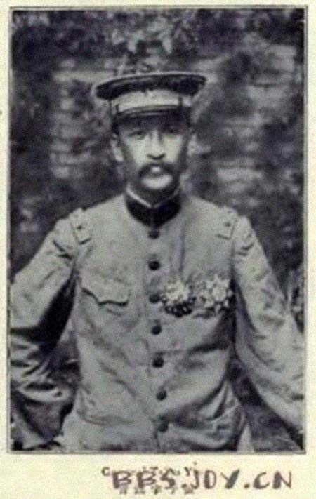 ���A�����͸���������Ƭ