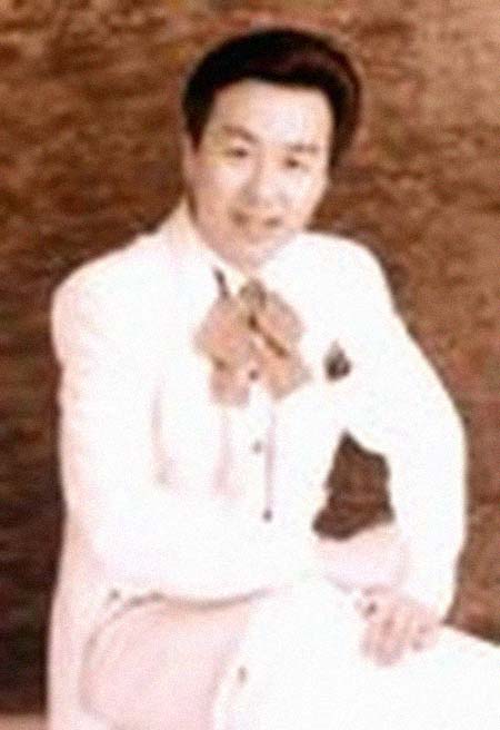 ��ɭ�����͸���������Ƭ