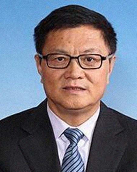 ���ı�����͸���������Ƭ