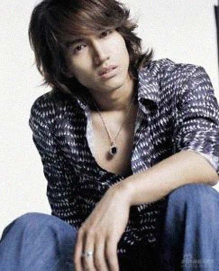 �Գ�������͸���������Ƭ