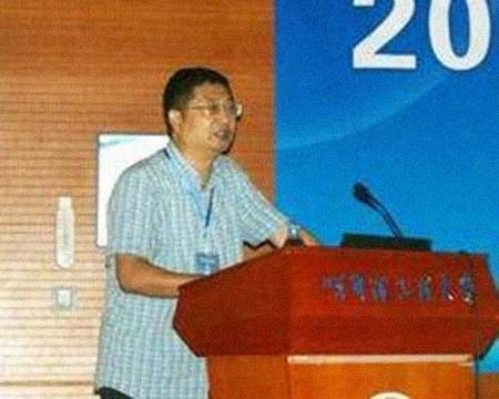 �����ռ����͸���������Ƭ