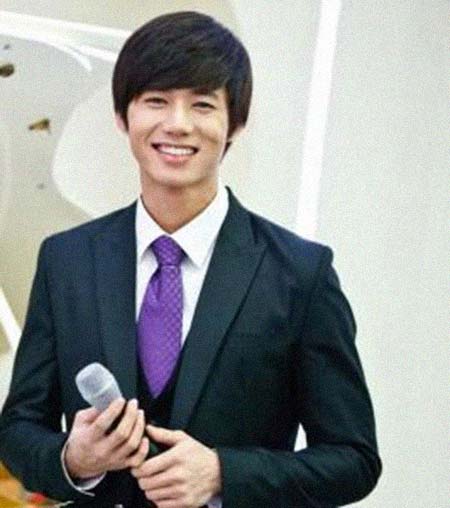 ���Ӻռ����͸���������Ƭ