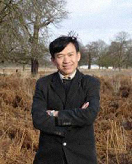 ����ƽ������ʦ����ڣ������͸���������Ƭ