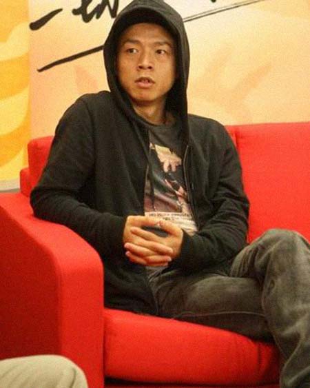 �߻���ʹ���ֶ������������͸���������Ƭ