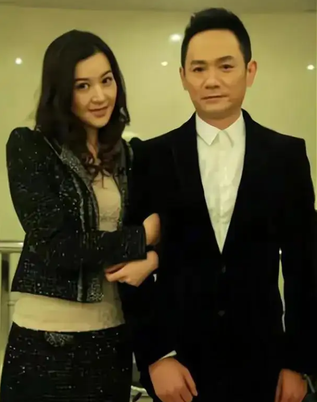 ١�������������ӣ������͸���������Ƭ