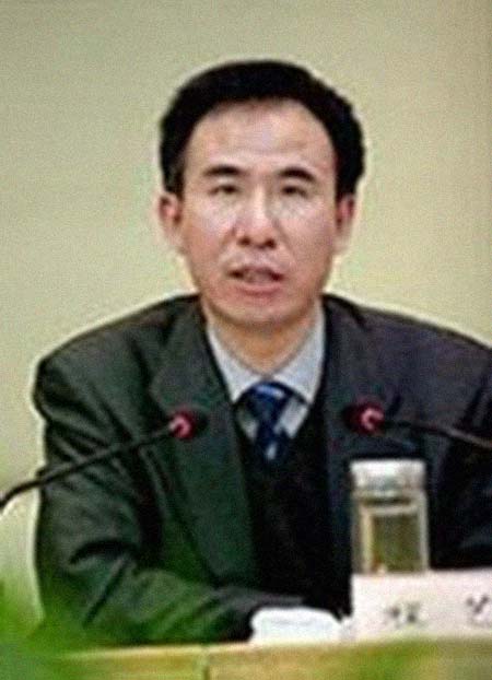 ���ռ����͸���������Ƭ