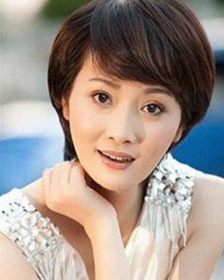 ���־������͸���������Ƭ