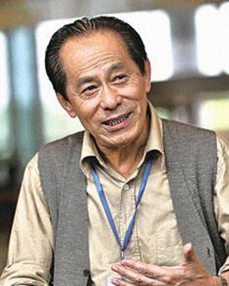 ��ռ�������͸���������Ƭ