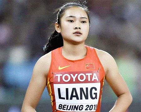 ��С�����ﾶ�˶�Ա�������͸���������Ƭ