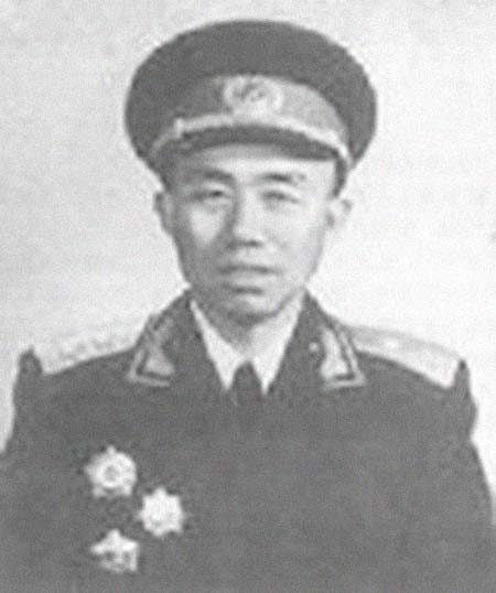 �����Ƽ����͸���������Ƭ