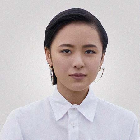 ����꣨���֣������͸���������Ƭ