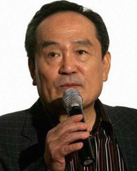 ���ʻ������͸���������Ƭ