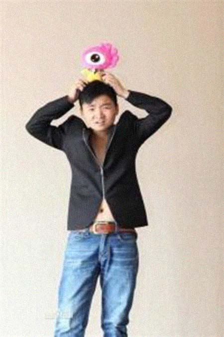 ��С������͸���������Ƭ