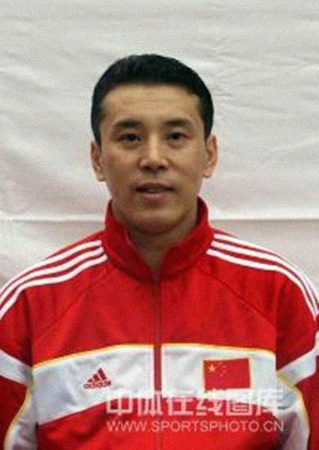 ��׳�����͸���������Ƭ