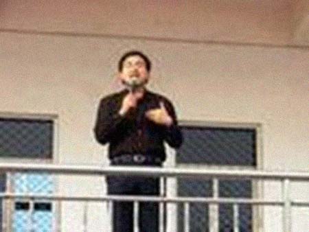 ���Ƴ������͸���������Ƭ