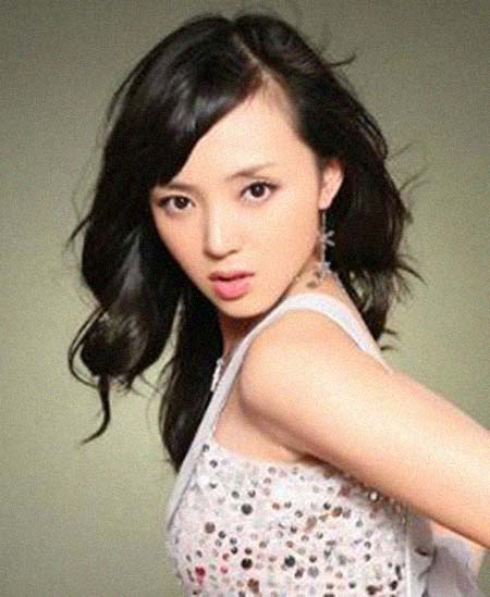 �ջݼ����͸���������Ƭ