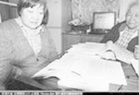 Ǯ��ҵ�����͸���������Ƭ