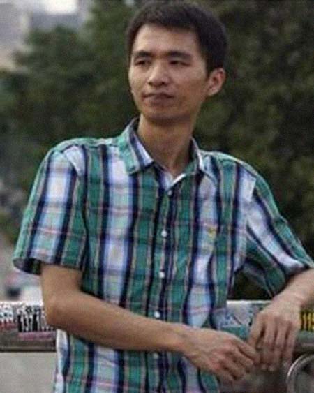 ����־�����͸���������Ƭ