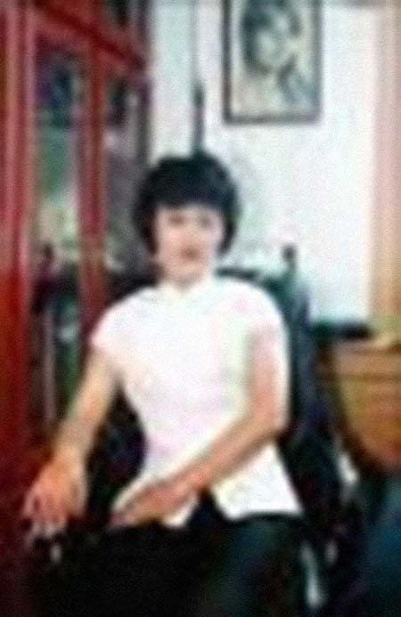 ����Ƽ�����͸���������Ƭ