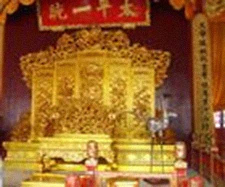 ����������͸���������Ƭ