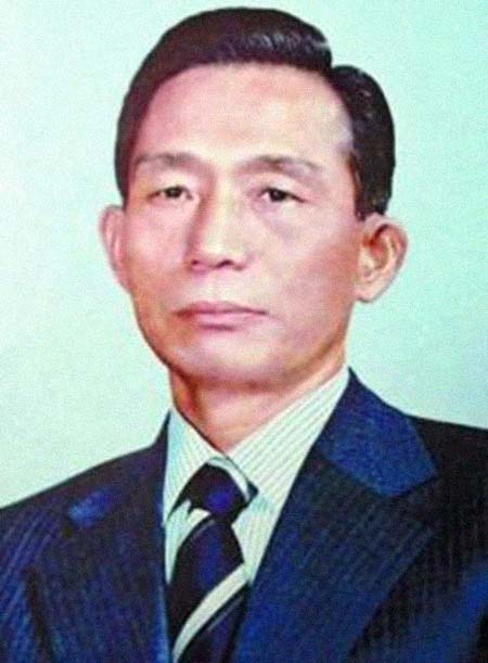 �����������͸���������Ƭ