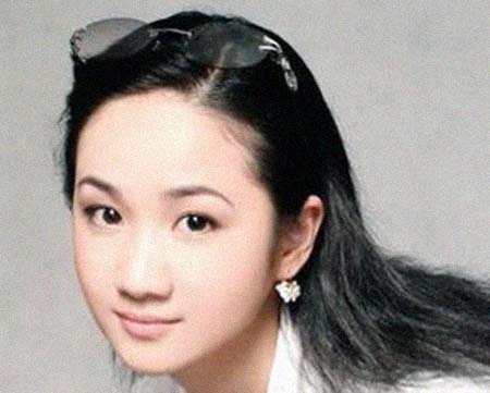 ��˼�ü����͸���������Ƭ