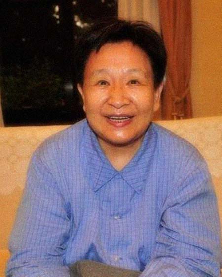 ��ګ��ë�󶫵�Ů���������͸���������Ƭ