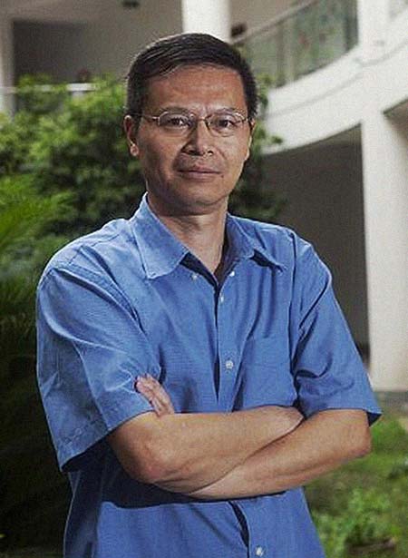 ���ѣ���ʷѧ�ߣ������͸���������Ƭ